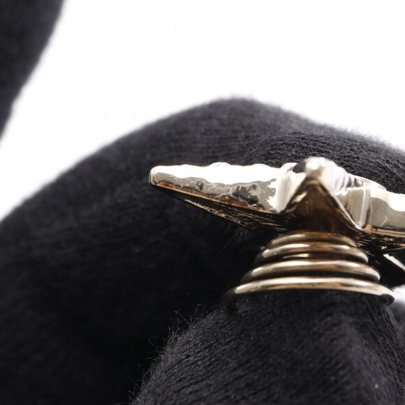 CHANEL Authentic Gold Logo Brooch - Picture 5 of 7